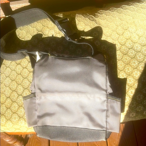 New Tool Belt Bag with many pockets. - Picture 2 of 3